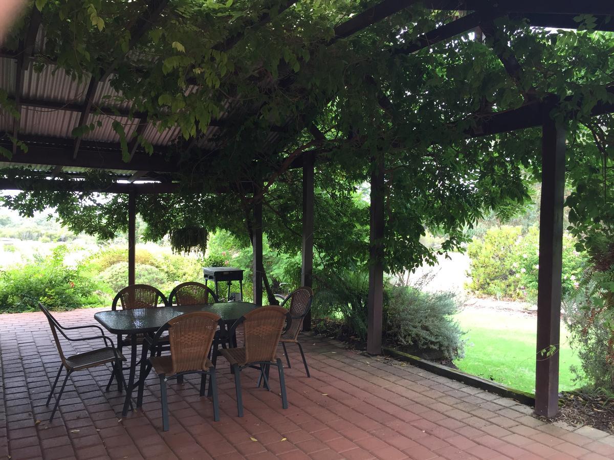 Silversprings Spa Retreat Pet Friendly Cottages And Glampings Metricup Dış mekan fotoğraf